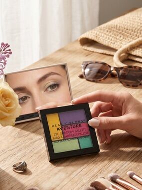 Real Colors Aventure Eye Shadow Palette - Bal Harbour